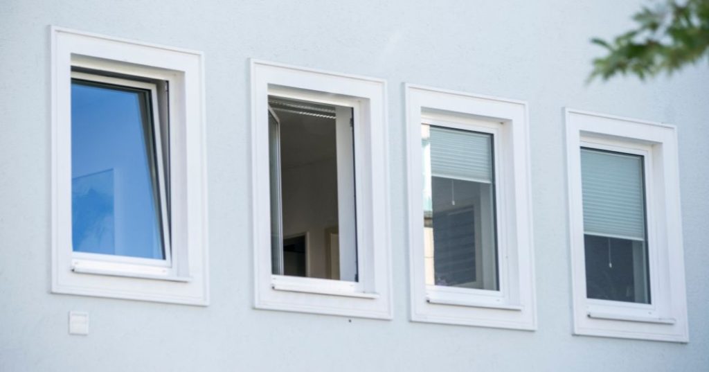 Janelas de vidro em Praia Grande